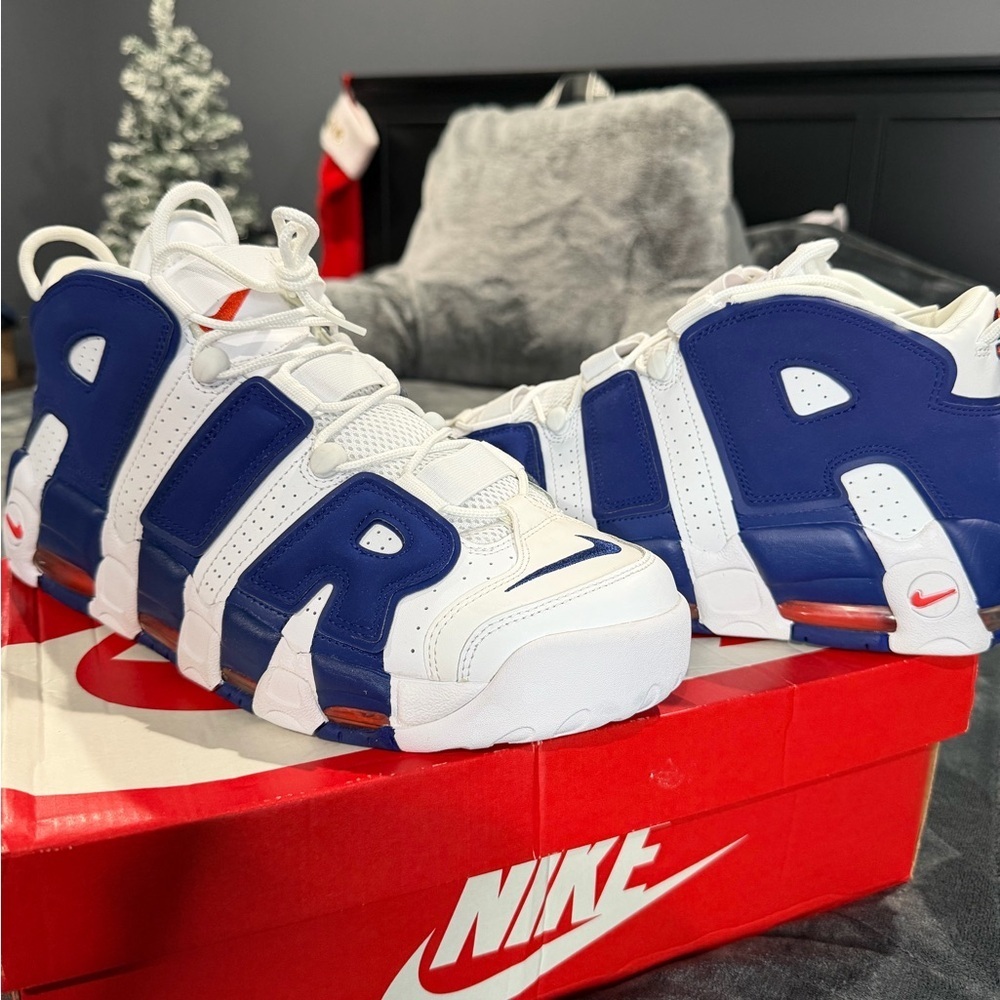 Nike Uptempo Knicks - Picture 5 of 10